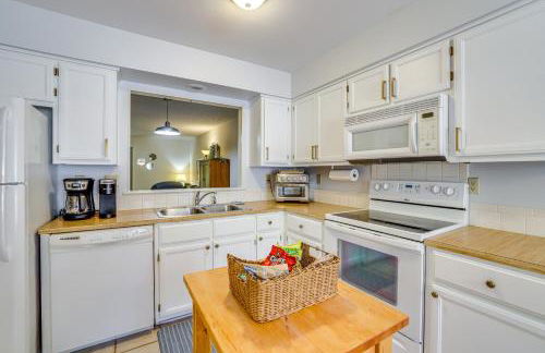 Bella Vista Townhome with Deck Near Back 40 Trail! - Foto 10