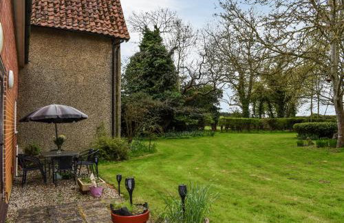 Wade Hall - Photo 25