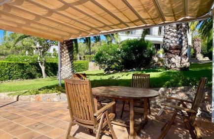 VOLENDAM 18 Planta baja con piscina privada - Foto 10