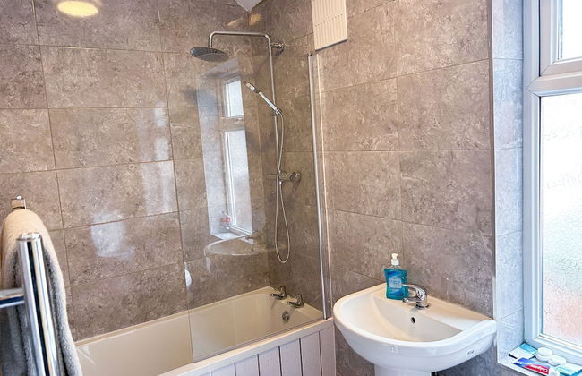 Lovely 2-bed Apartment in Birmingham - Foto 10