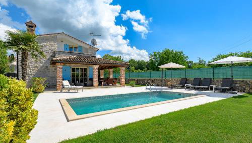 My Villa Ida with pool in Višnjan, Istria - Foto 2, Garden, Garden view