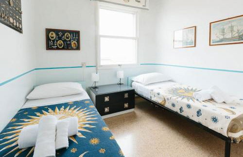 Appartamento fronte mare con terrazzo e parcheggio privato - Foto 12