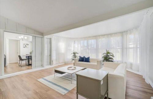 Spacious home With Heated Pool 3 miles from IMG! - Foto 49