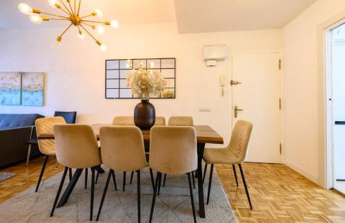 AZA14 - Amplio Piso de 3 dormitorios, 2 baños y terraza, en Chamartín, Madrid - Foto 14