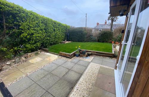 Minimoor Lodge - Photo 7