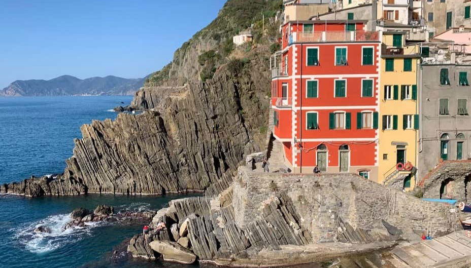 Edificios de colores en Manarola