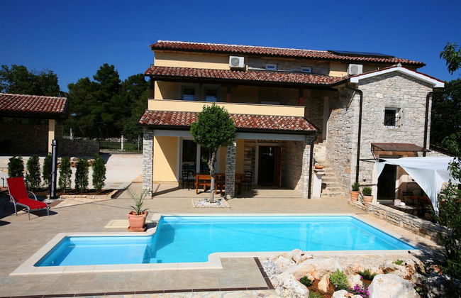 Villa Nada Flores - Foto 1