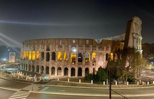 Colosseum Luxury Apartment - Photo 3