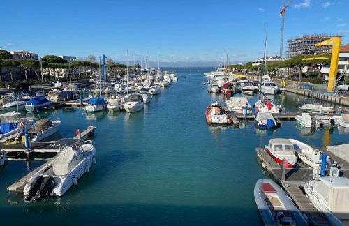 Vivere Nient'Altro between port and historic center - Foto 58