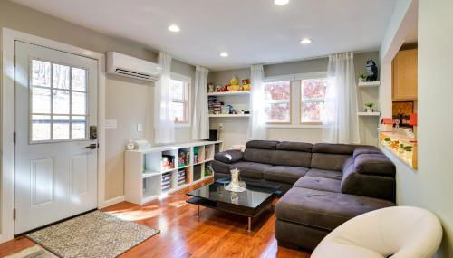 Serene Springfield Retreat on 6 Acres with Hot Tub! - Foto 4