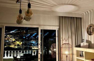 Luxury penthouse with breathtaking views and huge private terraces - Foto 13