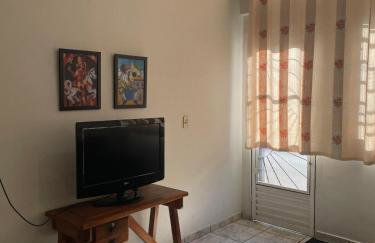 Casa ao lado da estação ferroviária e centro histórico - Foto 4