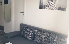 Babaloo Beach Apartments - Photo 5