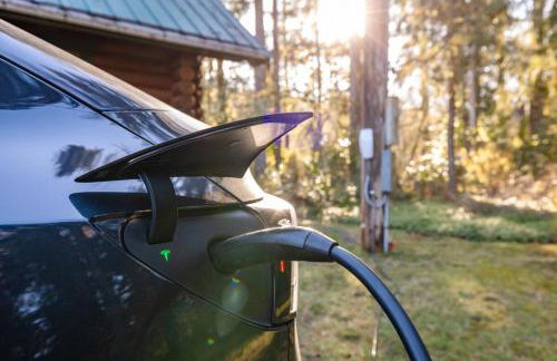 Riverfront getaway with sauna near mountains and hiking - Foto 17