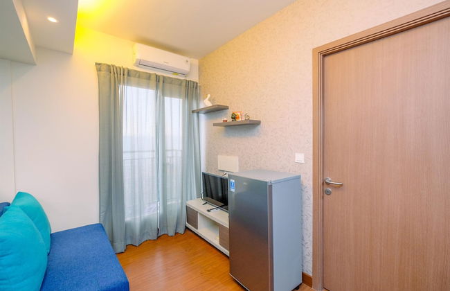 Minimalist and Cozy Stay 2BR at Podomoro Golf View Apartment - Foto 17