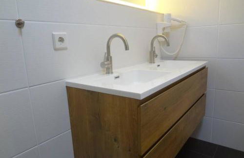 Charmante rustikale Jägersuite mit el Kamin H2O Therme Oberhof - Foto 7