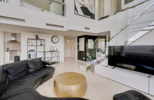 Penthouse Duplex with Epic Views - Foto 40
