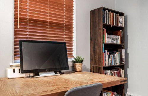 Millcreek Home, Quick Access to Canyons and Skiing - Foto 6