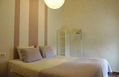 6 Bedroom Awesome Home In Labin - Foto 11