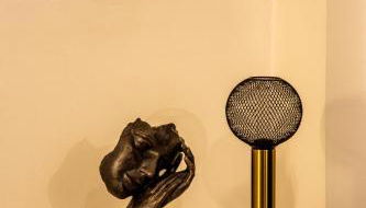 Cosy Haven Studio rénové, élégant Pougues les Eaux - Foto 2