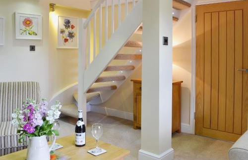 Dairy Cottage - Photo 3