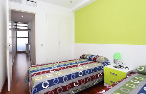 AT014 A pocos metros de la playa, equipamiento completo, piscina comunitaria - Foto 17