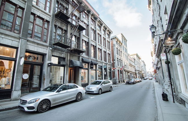 1858 Upscale Lofts in Old Montreal by Nuage - Foto 64