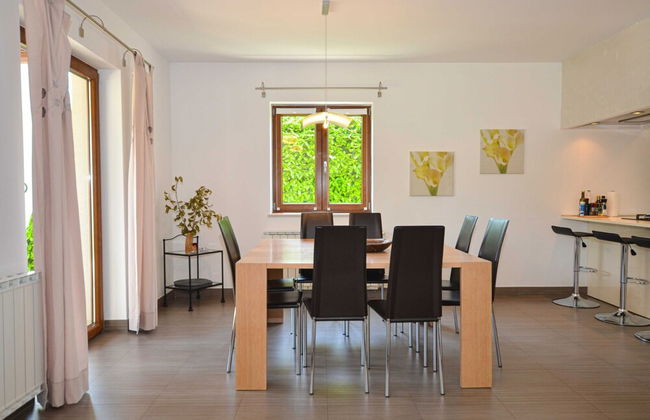 Sophisticated and Chic Villa With Pool - Foto 28