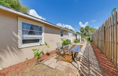 1 Mi to Nokomis Beach Quiet Getaway with Fire Pit - Foto 21