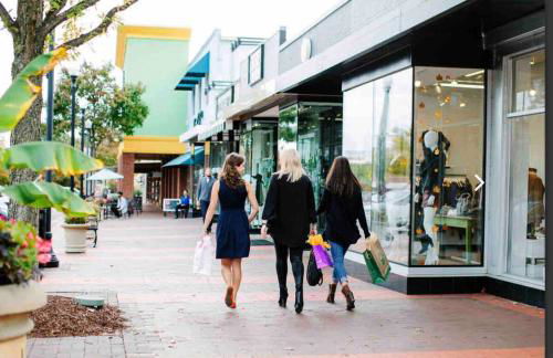 Stylish Modern Apartment in Cameron Village - Foto 35