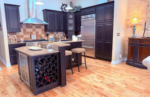 Luxury Downtown South Haven Condo With Rooftop Deck - Foto 8