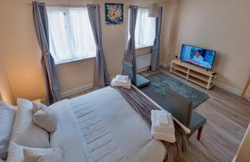 Cosy Home-Sleeps 5- Private Garden- Free Parking - Foto 13