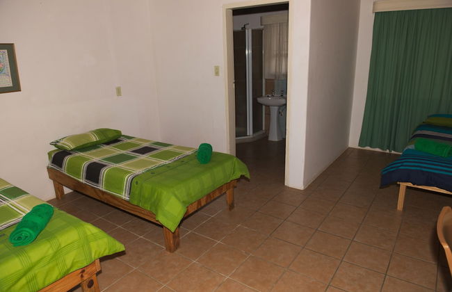 Near2Numbi - Foto 24