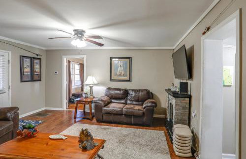 5 Mi to Sardis Lake! Relaxed Stay Near Outdoor Fun - Foto 10