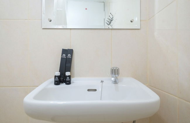 Elegant Studio at Springlake Summarecon Bekasi Apartment - Photo 10