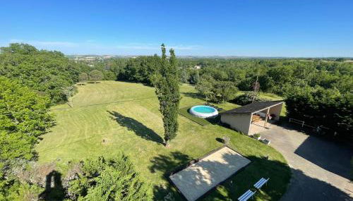 Gîtes du Moulin de Périssé - Photo 3, sunbed, Garden view