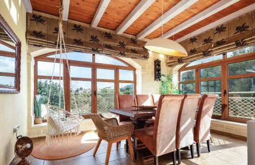 Saridakis Villa, Multi-Generational Escape & Pool, By ThinkVilla - Foto 30