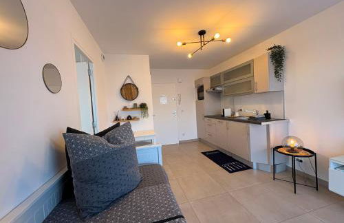 Charmant apt calme - proche plage et aéroport - climatisé - parking privé gratuit - Foto 38