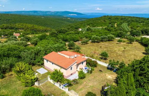 Cozy Home In Kavran With Wifi - Foto 1