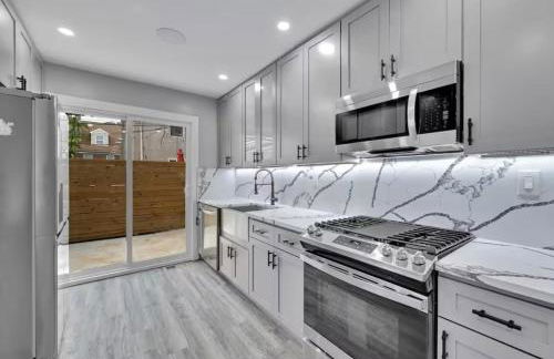 Curacao vs Ivory Coast, Lock in NOW! Sleeps 14 - Foto 14