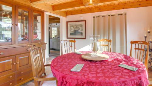 Hike and Unwind, Peaceful Wooded Retreat in Newport - Foto 5