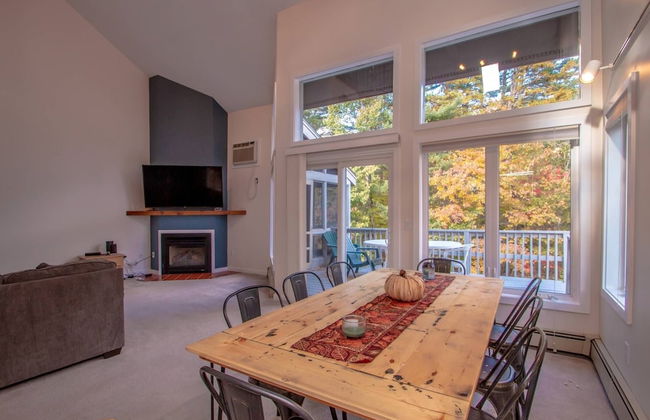 Playful Nest - Photo 1