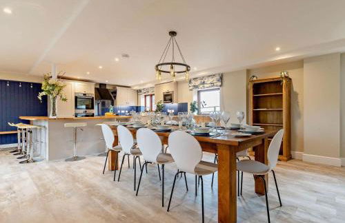 5 Bed in Leek oc-79543 - Photo 2