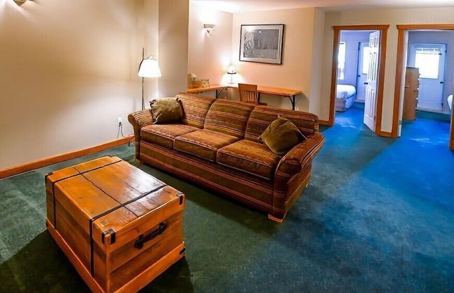 Polar Peak Lodges by Fernie Lodging CO - Photo 55