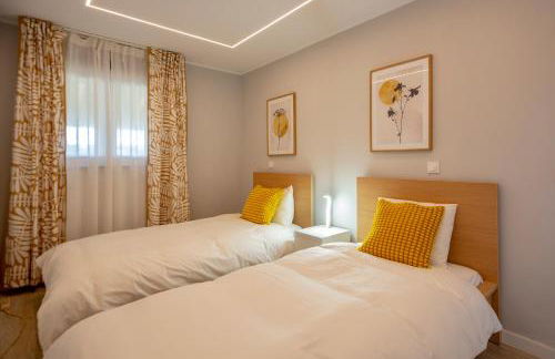 Family-Friendly Villa with Private Pool & Rooftop Oasis - Foto 24