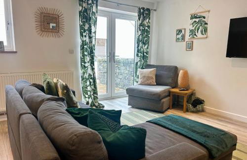 5 - Hedgehog Den, Large dog friendly garden with hottub - Photo 3