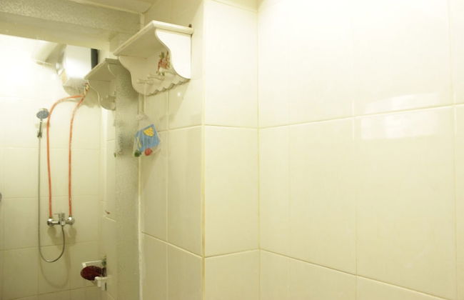 Stylish 1BR with Extra Room Gateway Ahmad Yani Cicadas Apartment - Photo 13