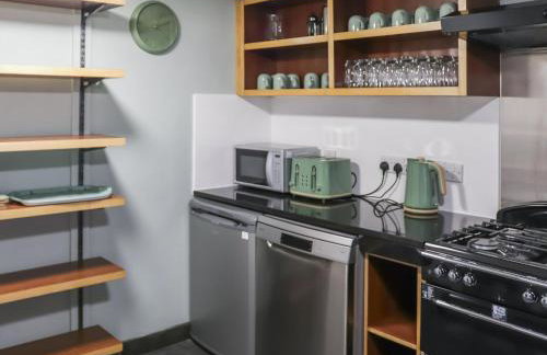 Rhiw Farmhouse - Photo 8