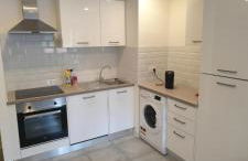 Grand Appartement, 2 ou 3 ou 4 pieces, tramway sur place, proche gare sncf St Augustin 5 min, aéroport à 7 min, plage ou Allianz riviera 10 min, palais nikaia 2 min , supermarché sur place, parking possible si disponible ou payant à 1000 metre - Foto 9