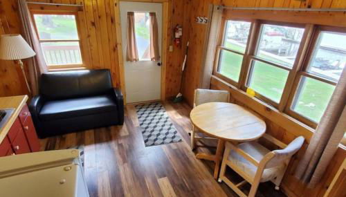 Marina View 1 Bedroom Sunset Cabin - Foto 3